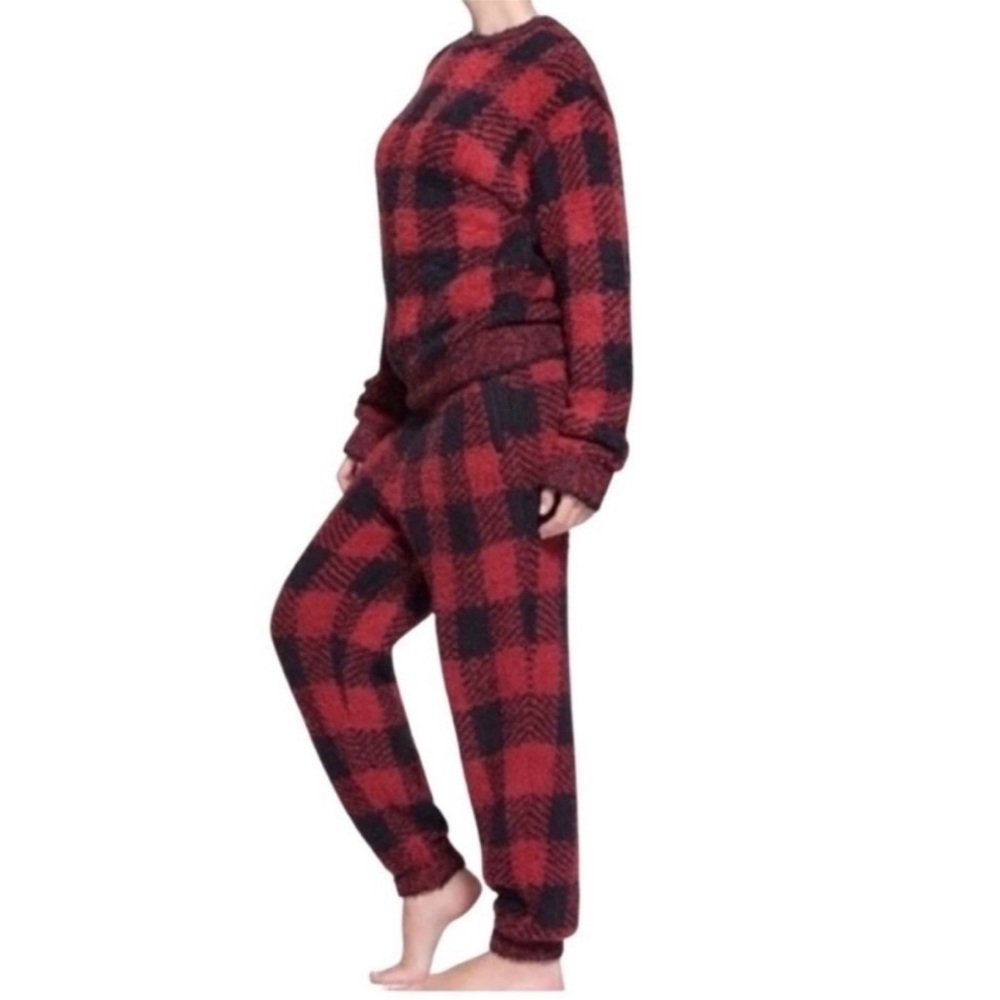 SKIMS Women's Red and Black Plaid Pajama Set